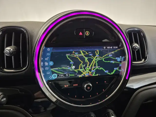 MINI Countryman view 13