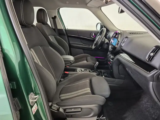 MINI Countryman view 11