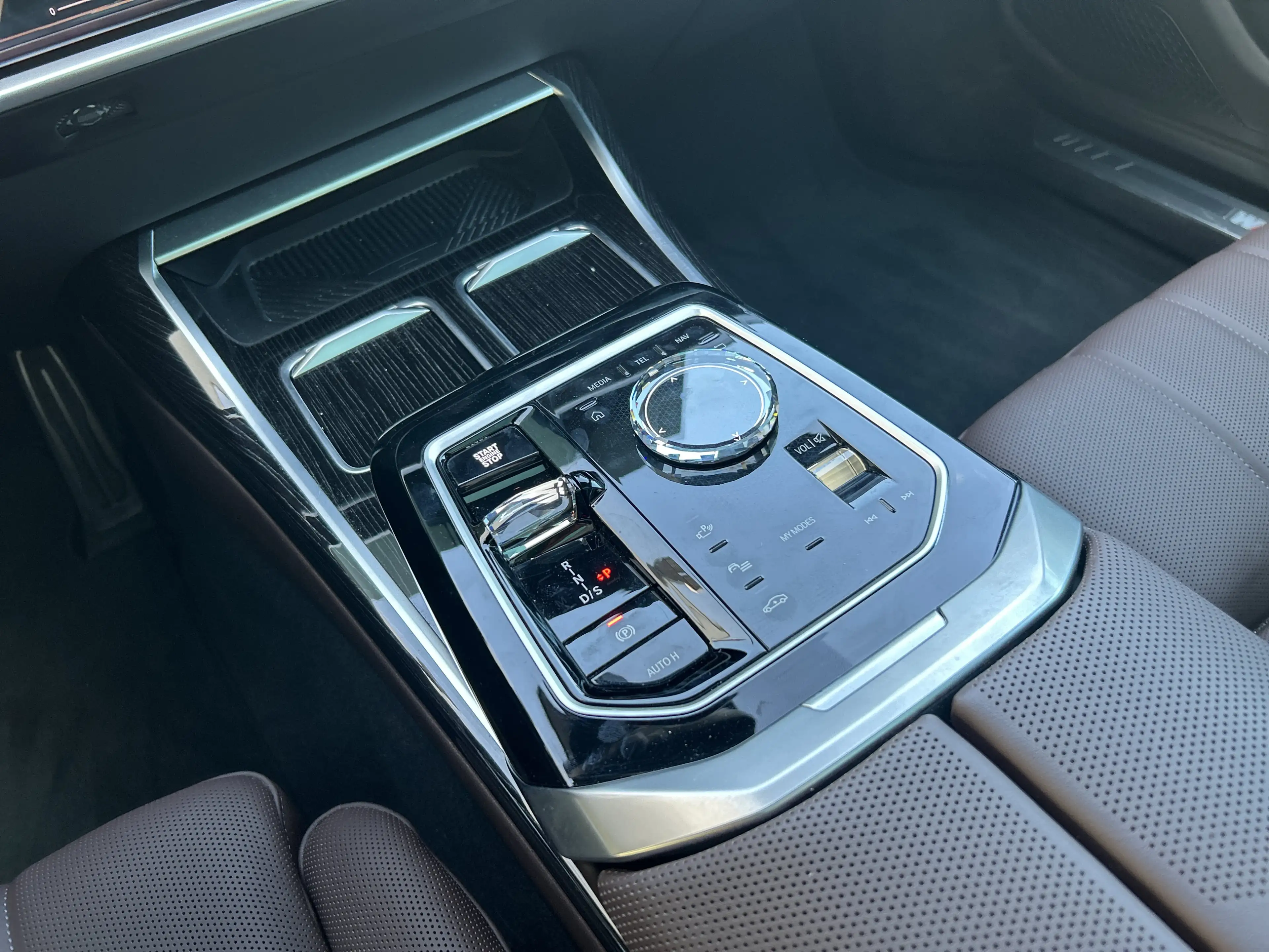 BMW 750 e xDrive LR 1.119,-br.o.Anz.48Mon./10' Km p.A. — photo 13