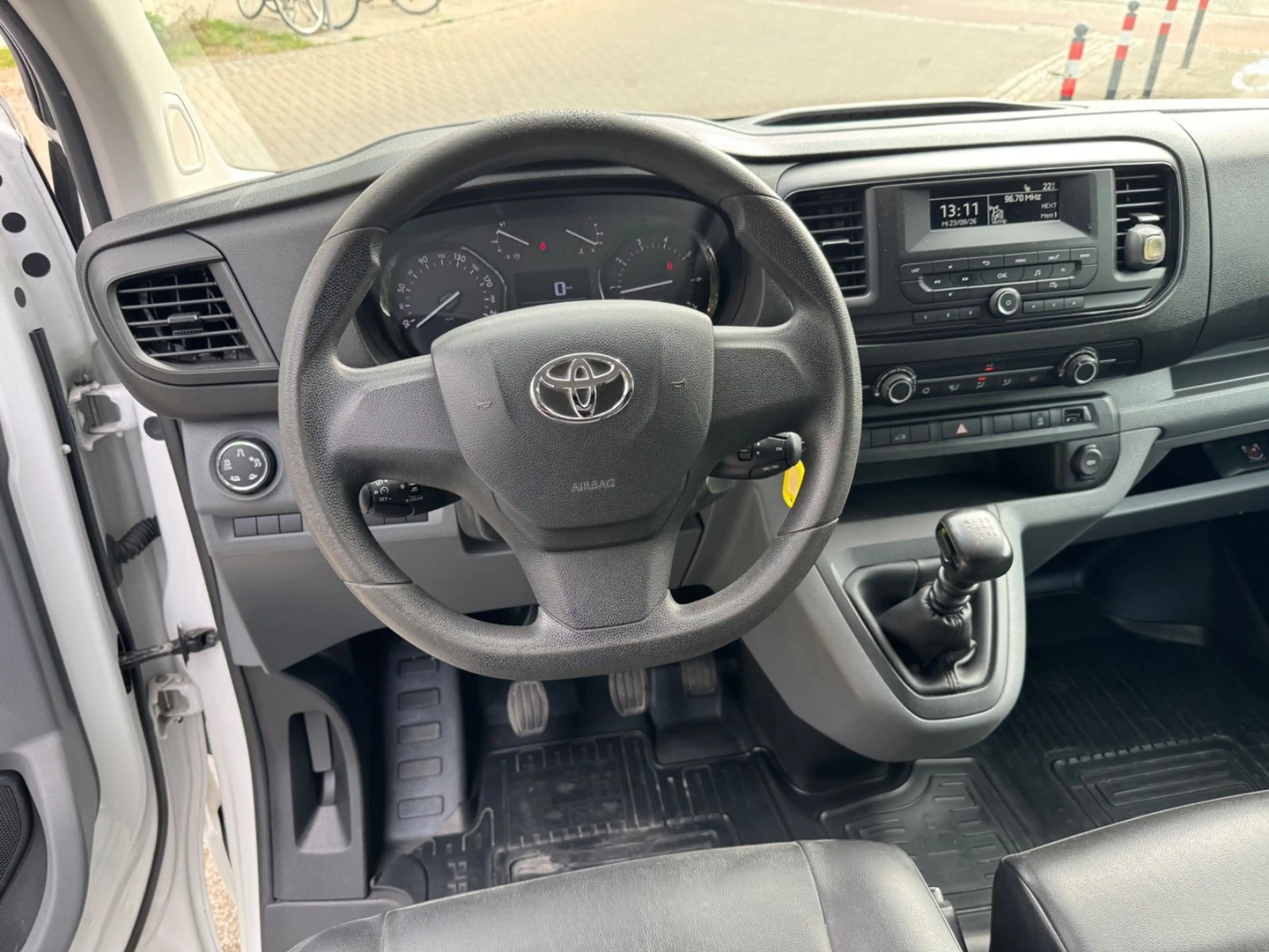 Toyota Proace L2 Kasten Comfort*Klima* — photo 14
