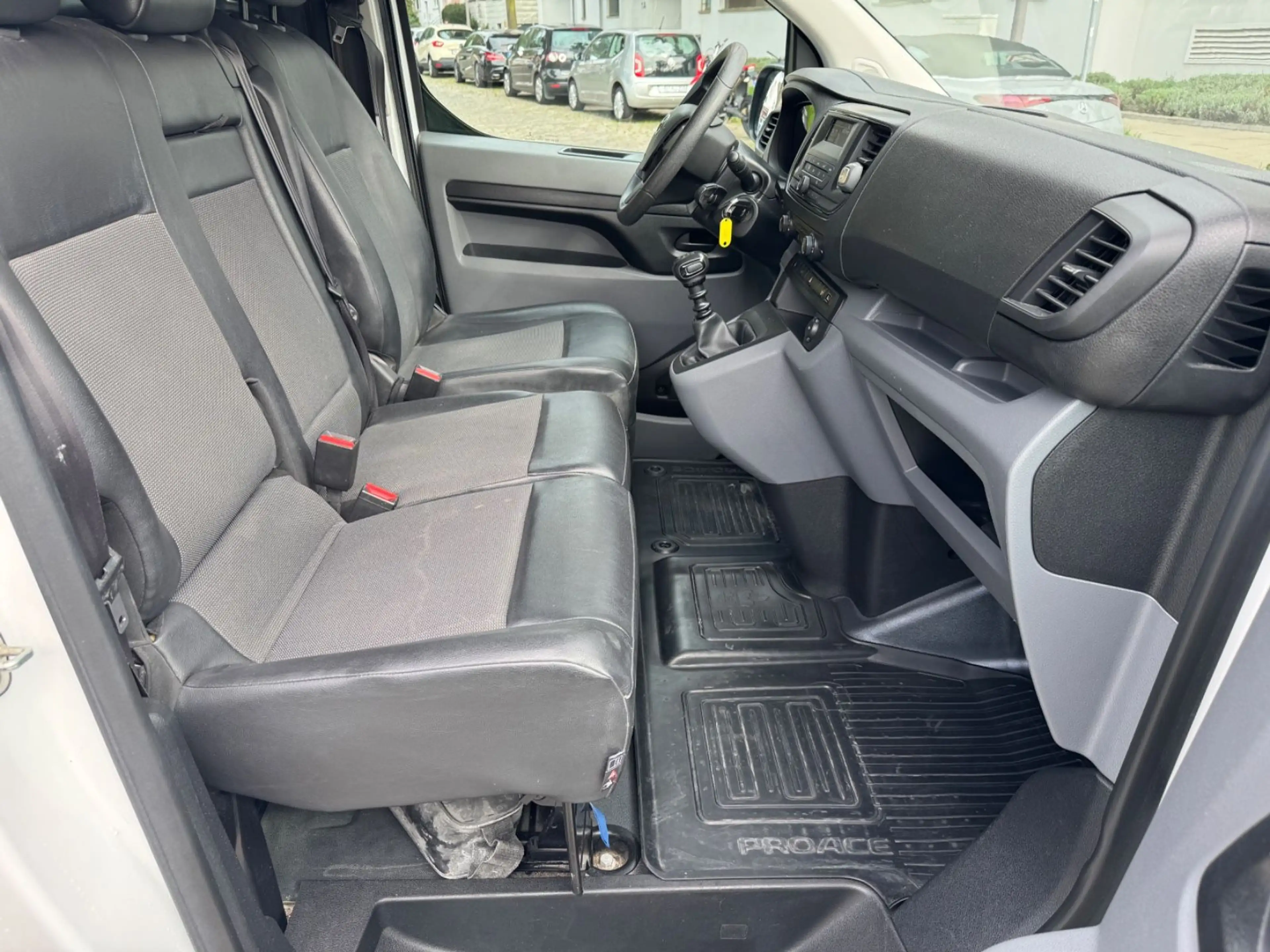 Toyota Proace L2 Kasten Comfort*Klima* — photo 16