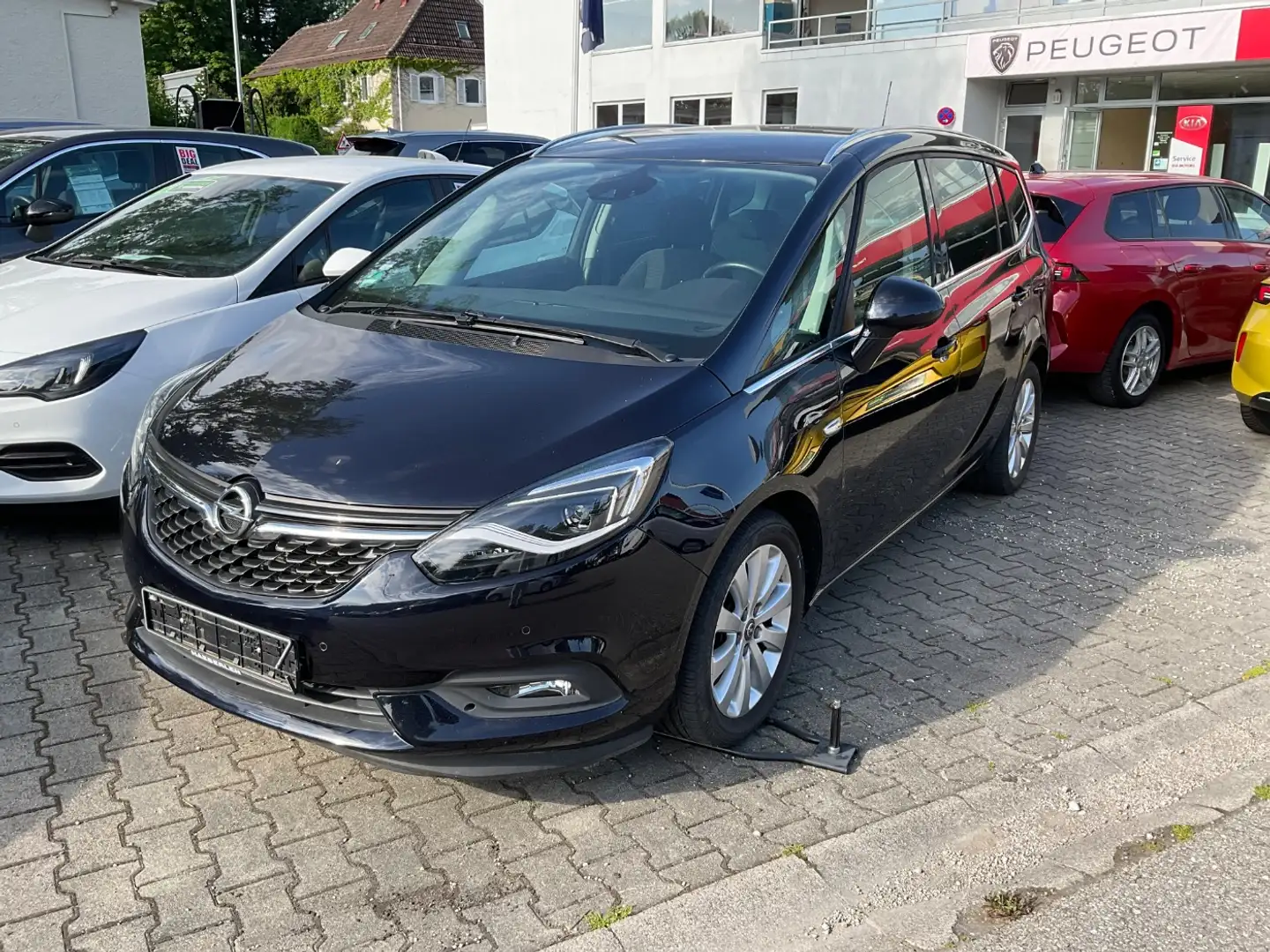Opel Zafira C 1.6SIDI Turbo *Kollisionsalarm+Sitzheiz* Bleu - 2