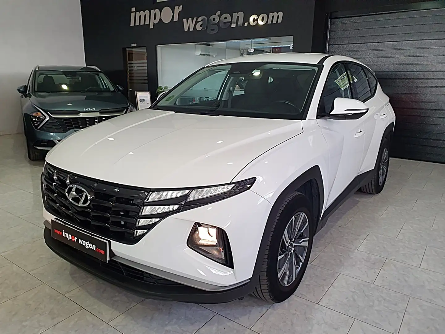 Hyundai TUCSON 1.6 TGDI 48V Maxx Sky 4x2 Blanco - 1