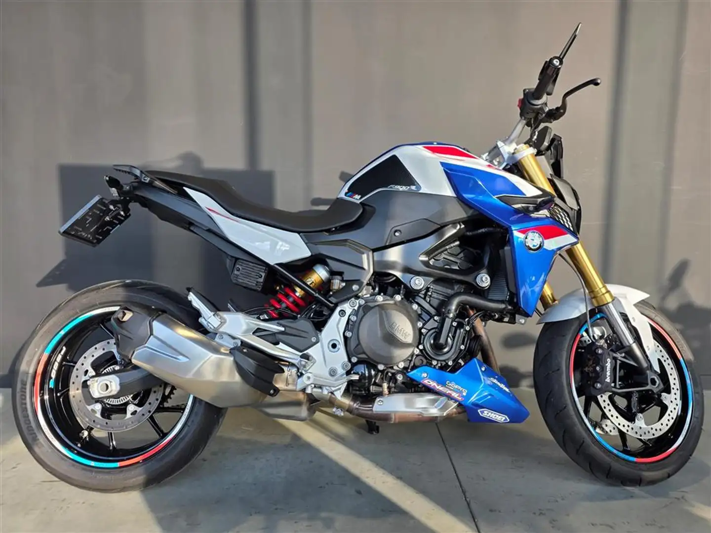 BMW F 900 R 0 - 1