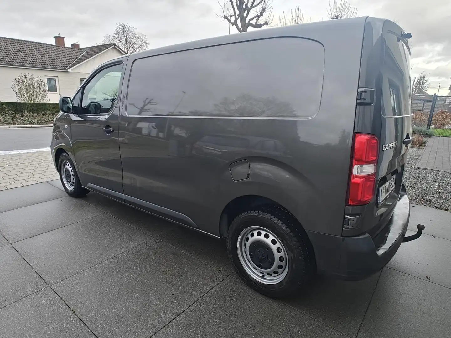 Peugeot Expert L2H1 - 2