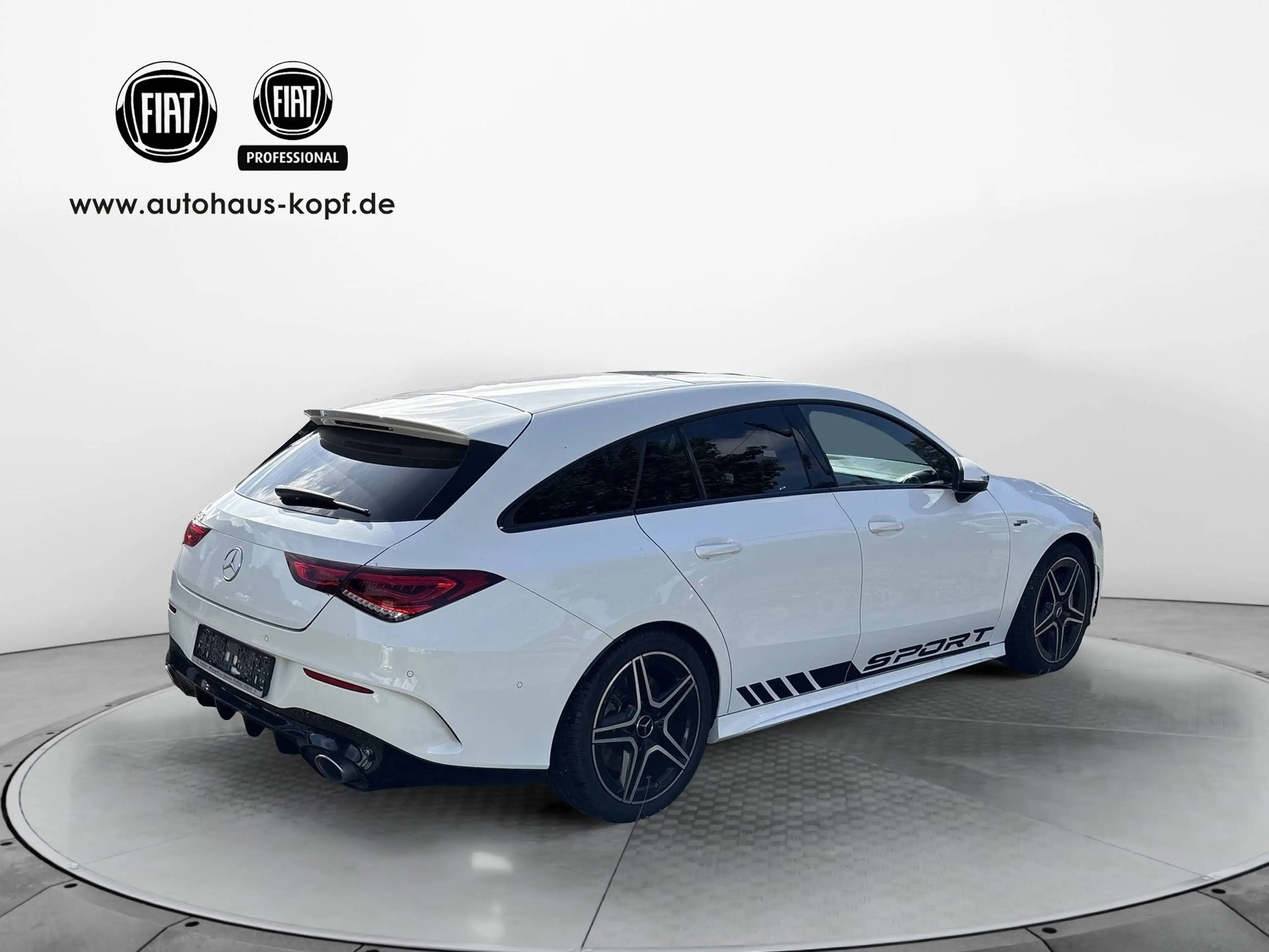 Mercedes-Benz CLA 35 AMG Shooting Brake 4Matic Speedshift 7G-DCT — photo 3
