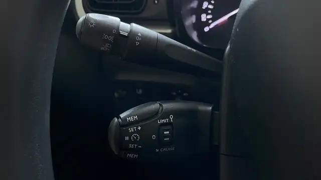 Citroen C3 view 15
