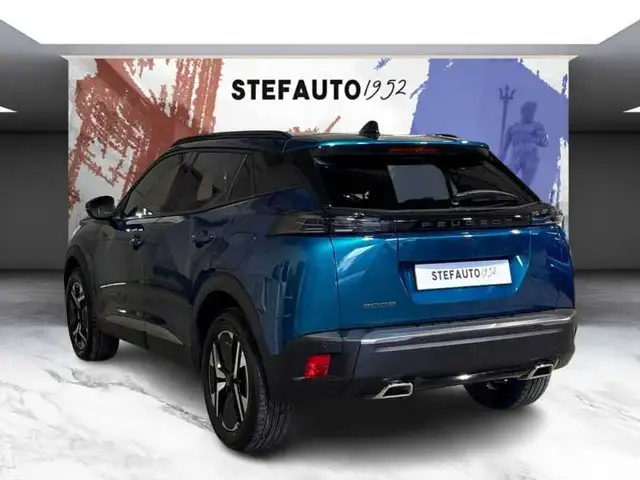 Peugeot 2008 view 5