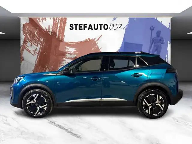 Peugeot 2008 view 4