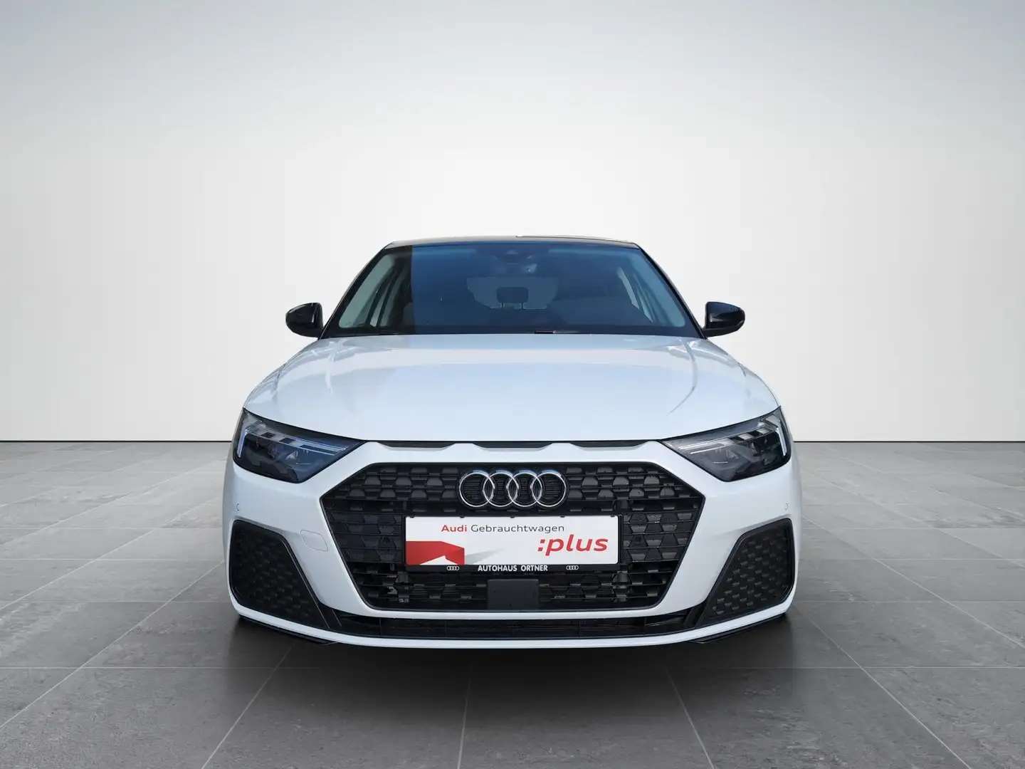 Audi A1 30 TFSI intense Weiß - 2