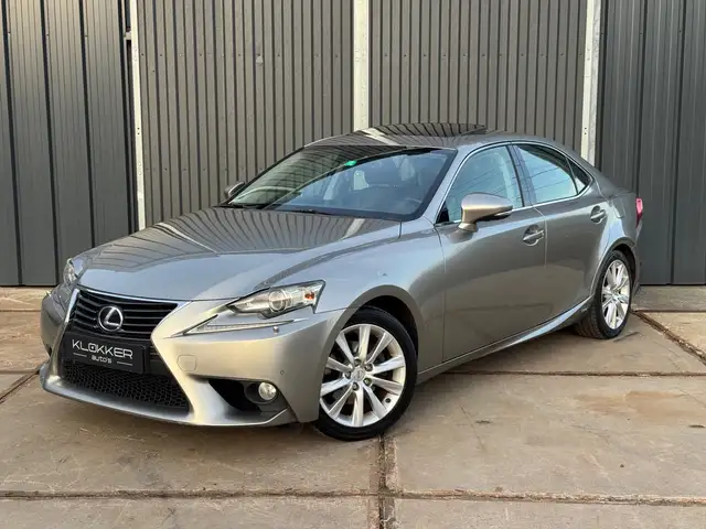 Lexus IS 300 300h Business Line Schuifdak | Camera | Parkeersen