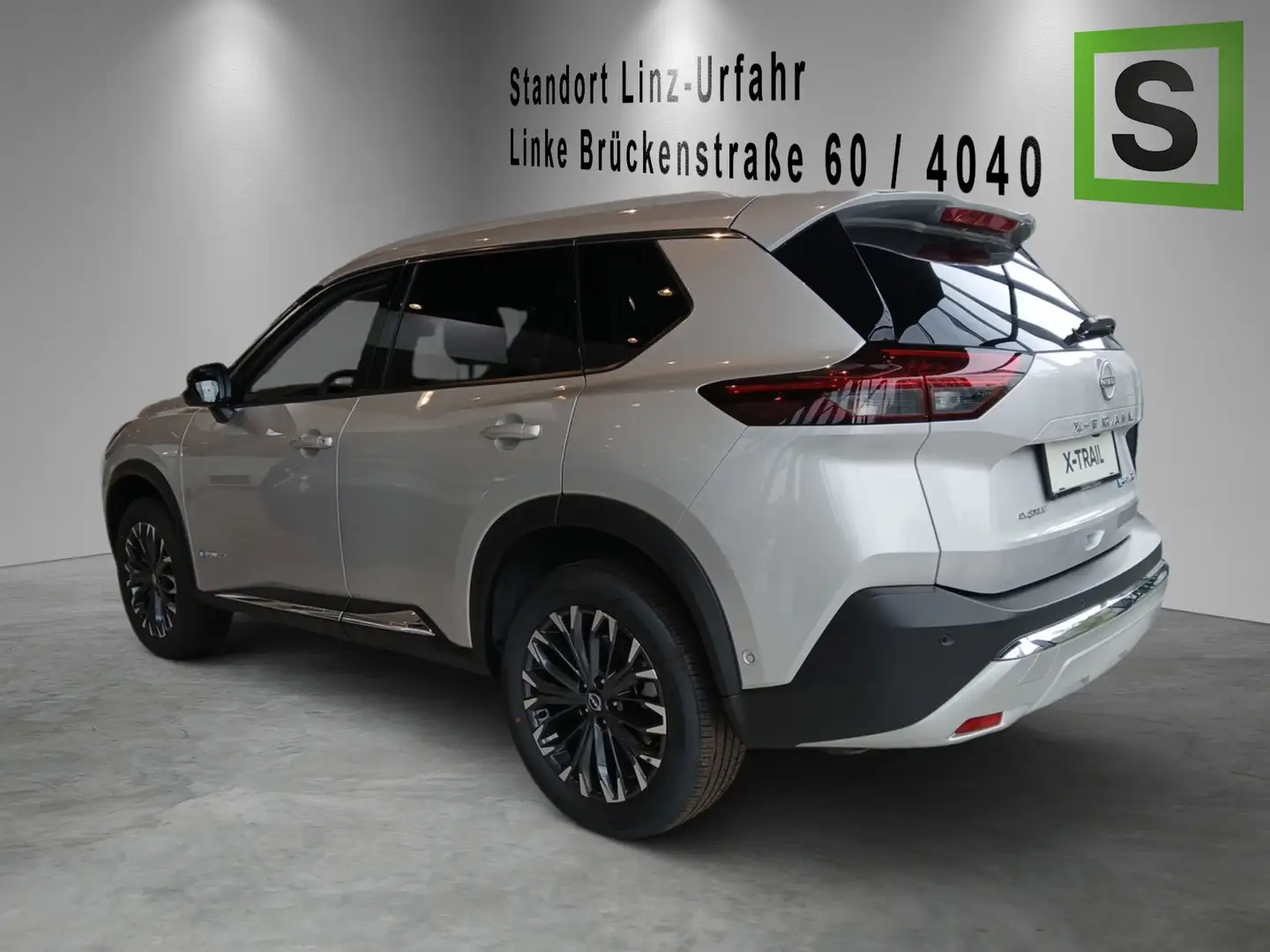 Nissan X-Trail X-TRAIL Tekna T33A 1.5 VC-T e-4orce 214PS 7S Silber - 2