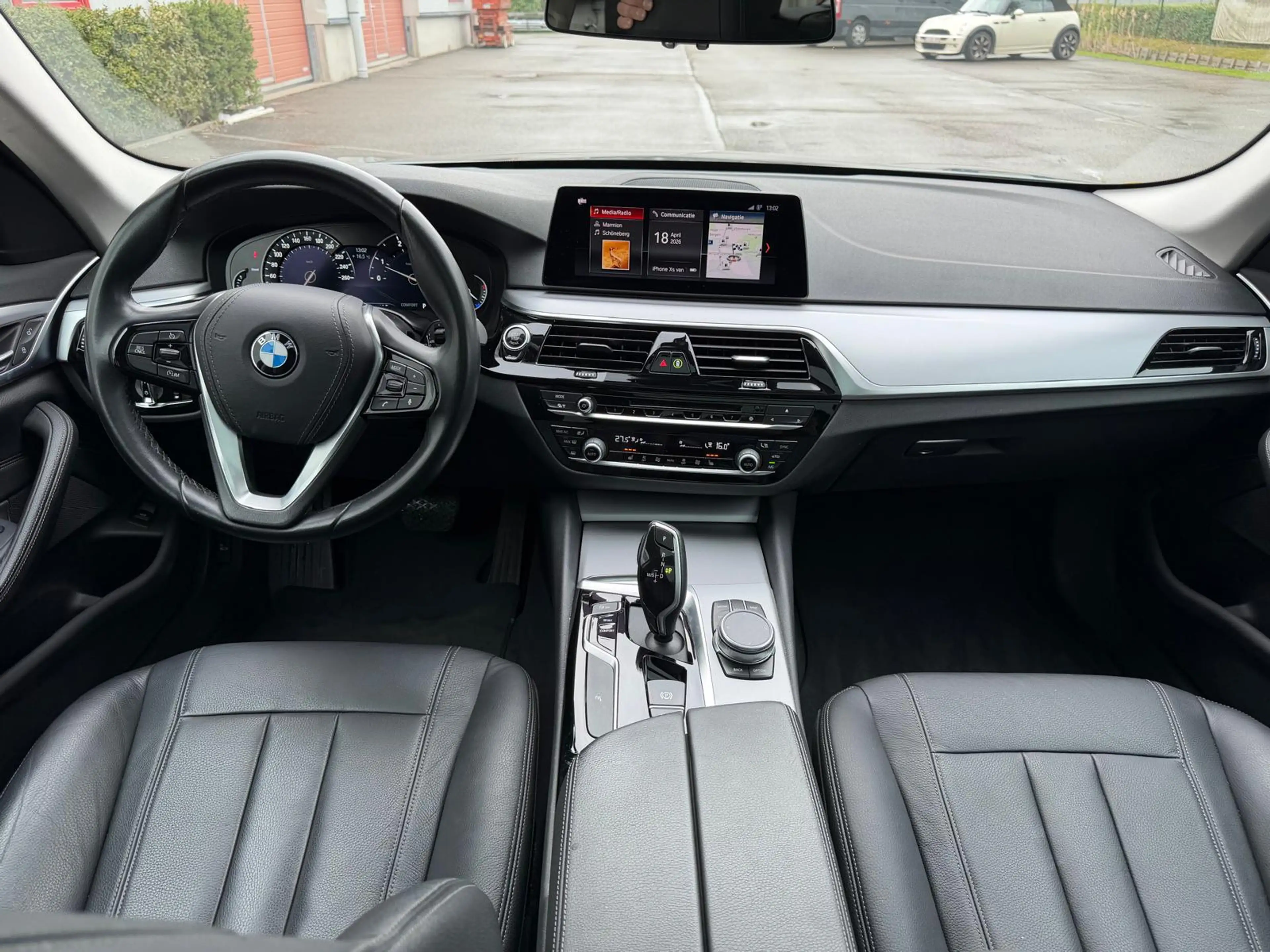 BMW 518 Touring 518 dA AdBlue Pano dak — photo 2