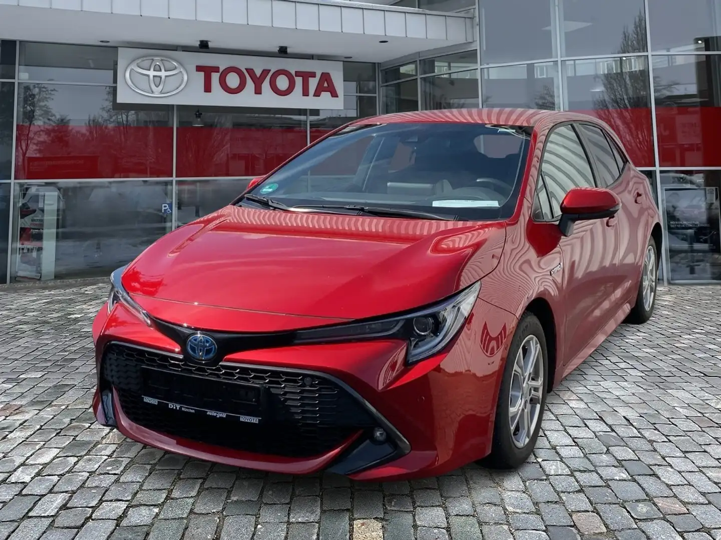 Toyota Corolla 1.8 Hybrid Team Deutschland LED*SHZ Rojo - 1
