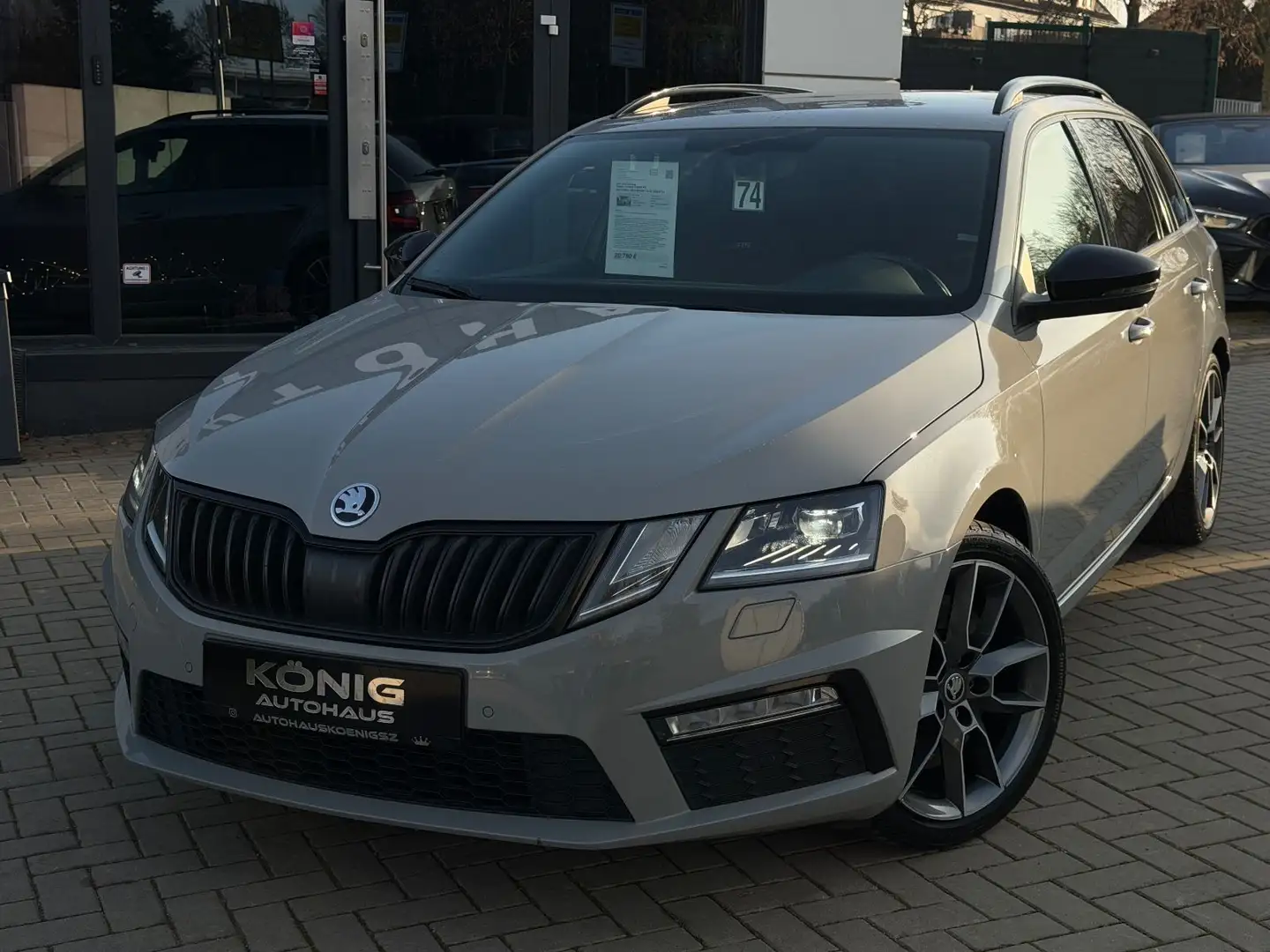 Skoda Octavia Combi RS 245*STEEL*DSG*SPORT*AHK*SMARTLI Grijs - 2
