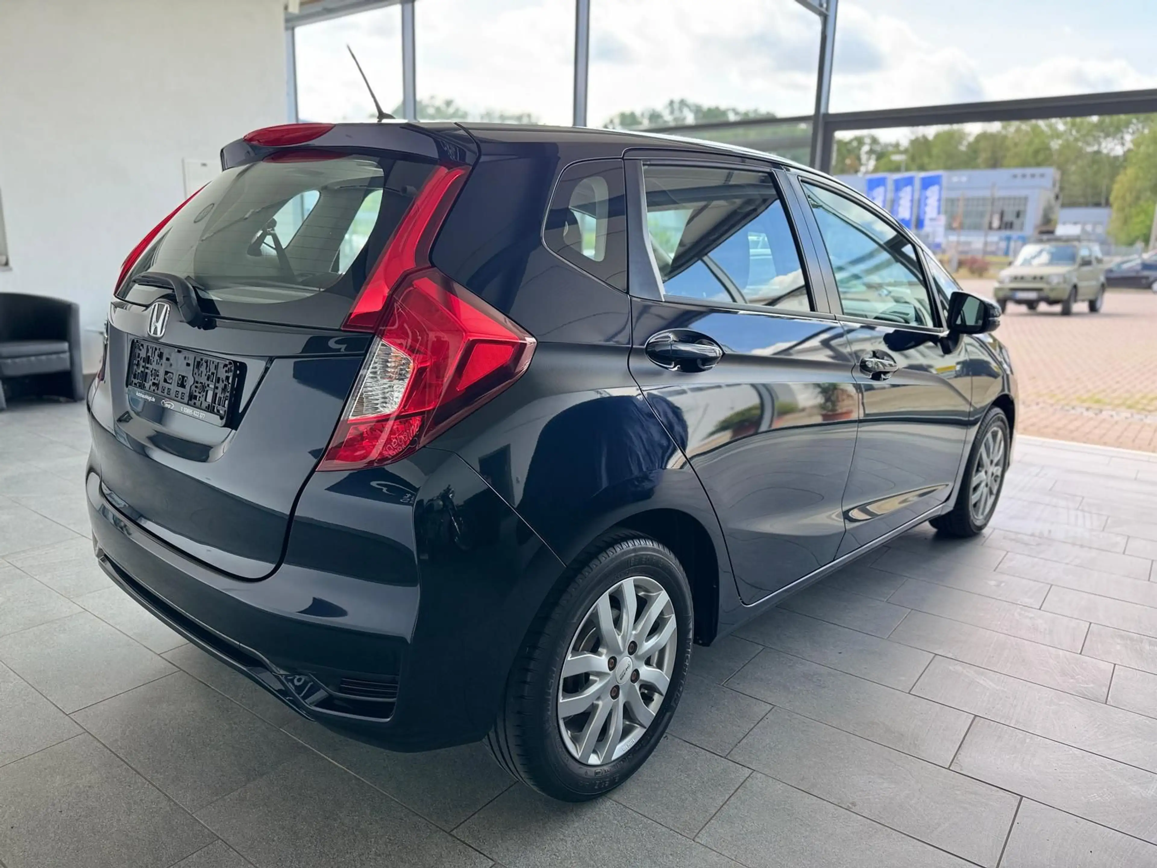Honda Jazz 1.3 i-VTEC SHZ Alu Trend — photo 6