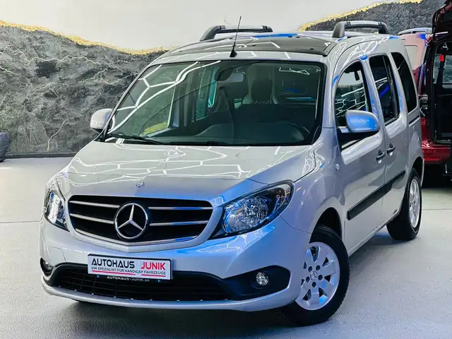 Mercedes-Benz Citan Behindertengerecht-Ladeboy-Handgas