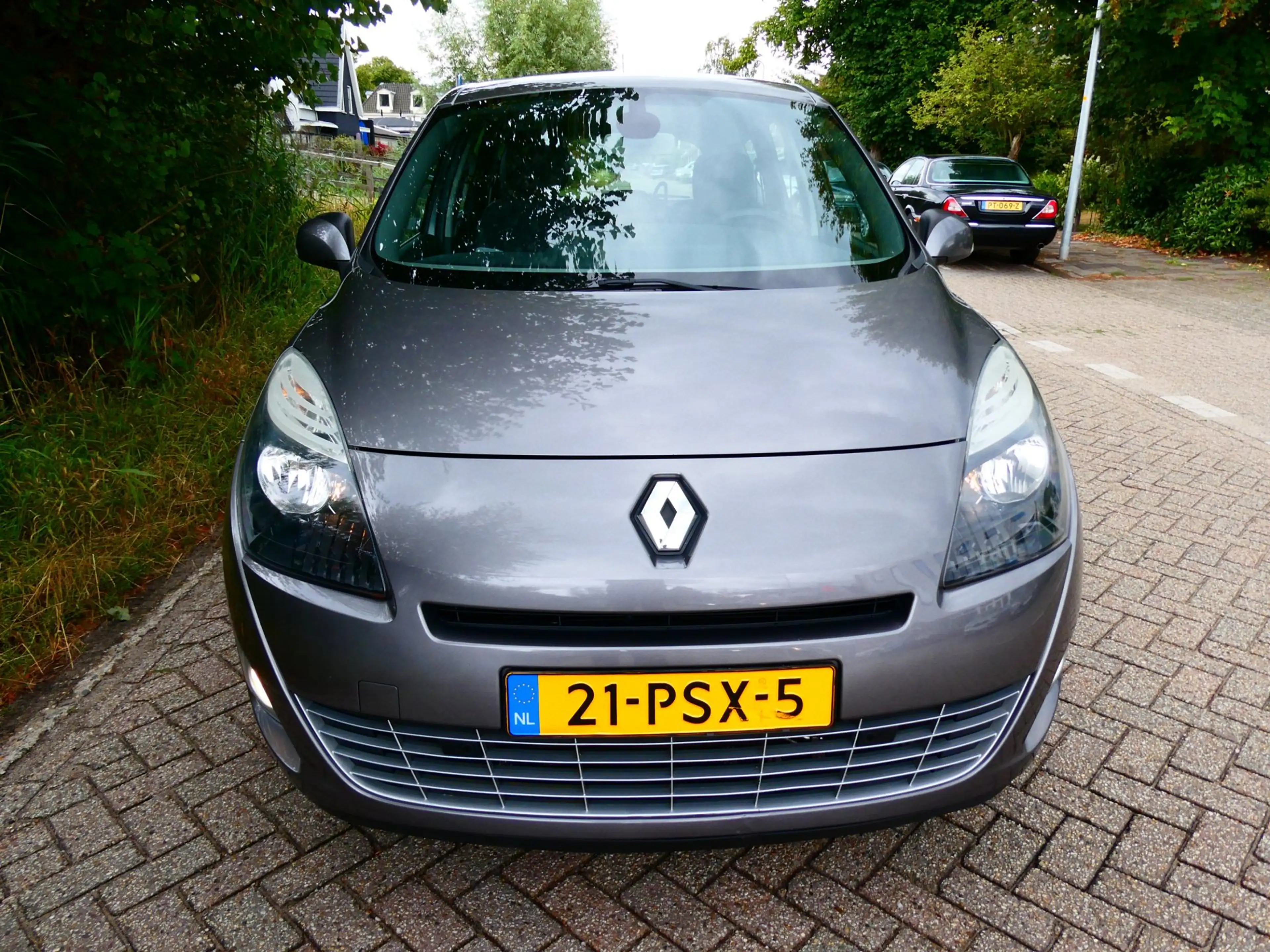 Renault Grand Scenic 2.0i 140pk Automaat Clima Navi PDC Trekhaak 1300kg — photo 6