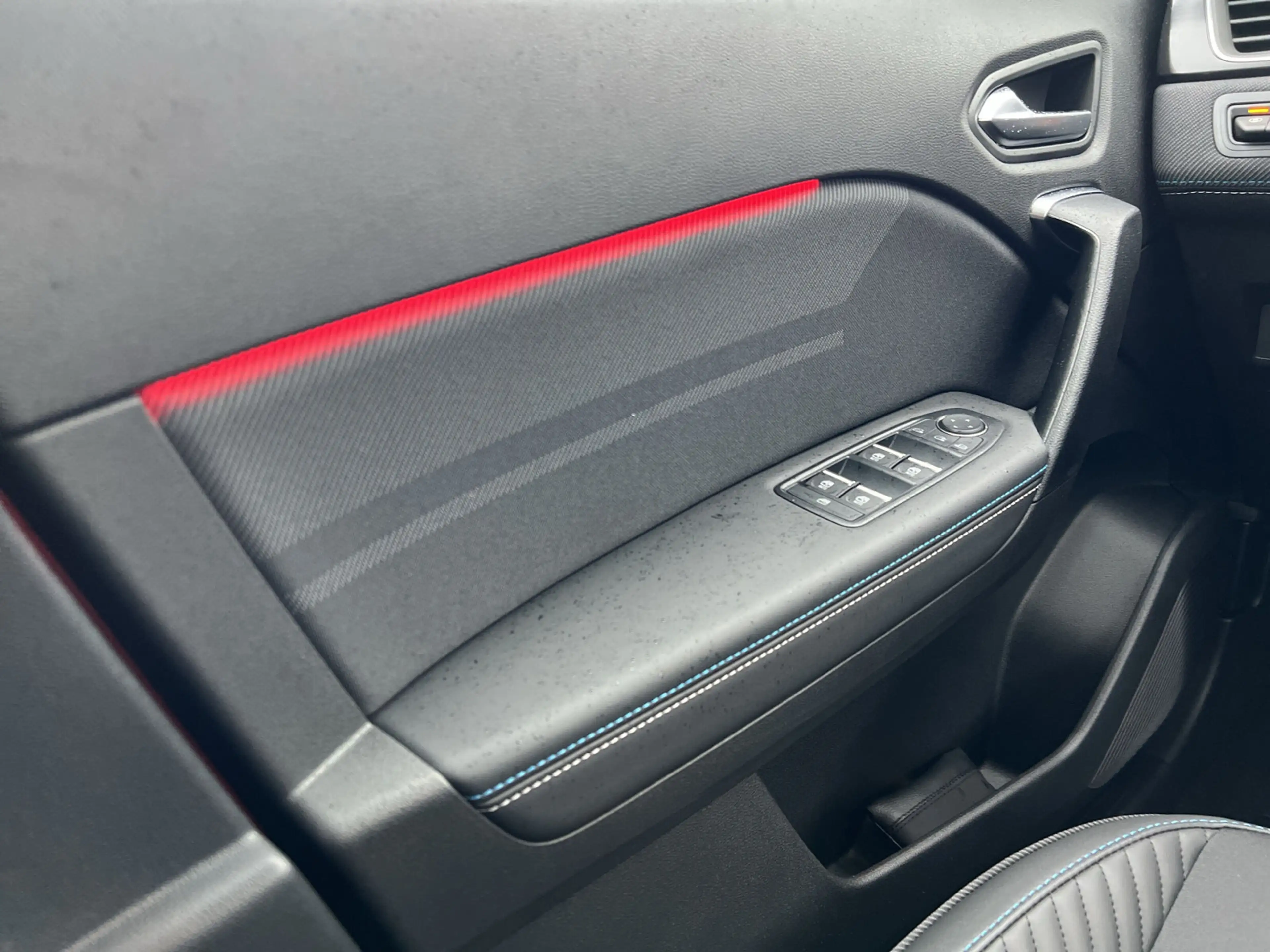 Renault Captur Full-Hybrid 160 E-Tech Esprit Alpine SHZ+360° Kame — photo 13