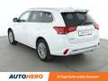 Mitsubishi Outlander PHEV Plus 4WD Aut.*LED*ACC*CAM*PDC*SHZ Weiß - thumbnail 4