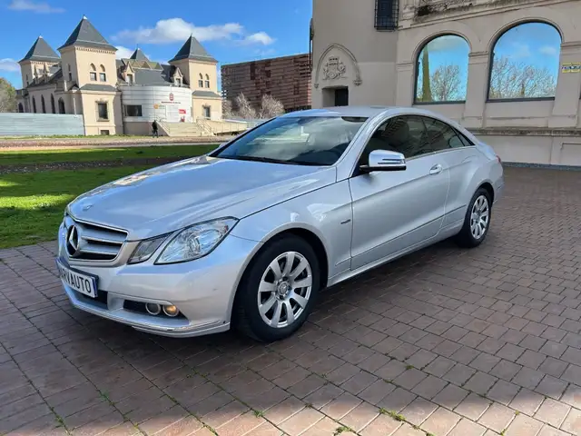 Mercedes-Benz E 250 Cabrio 250CDI BE