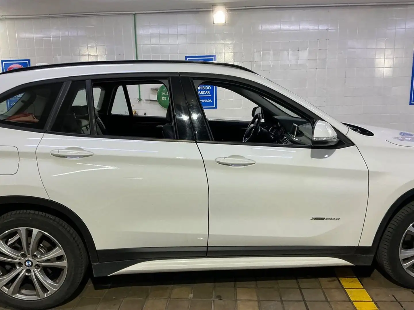 BMW X1 X1 sDrive 20dA Blanco - 2