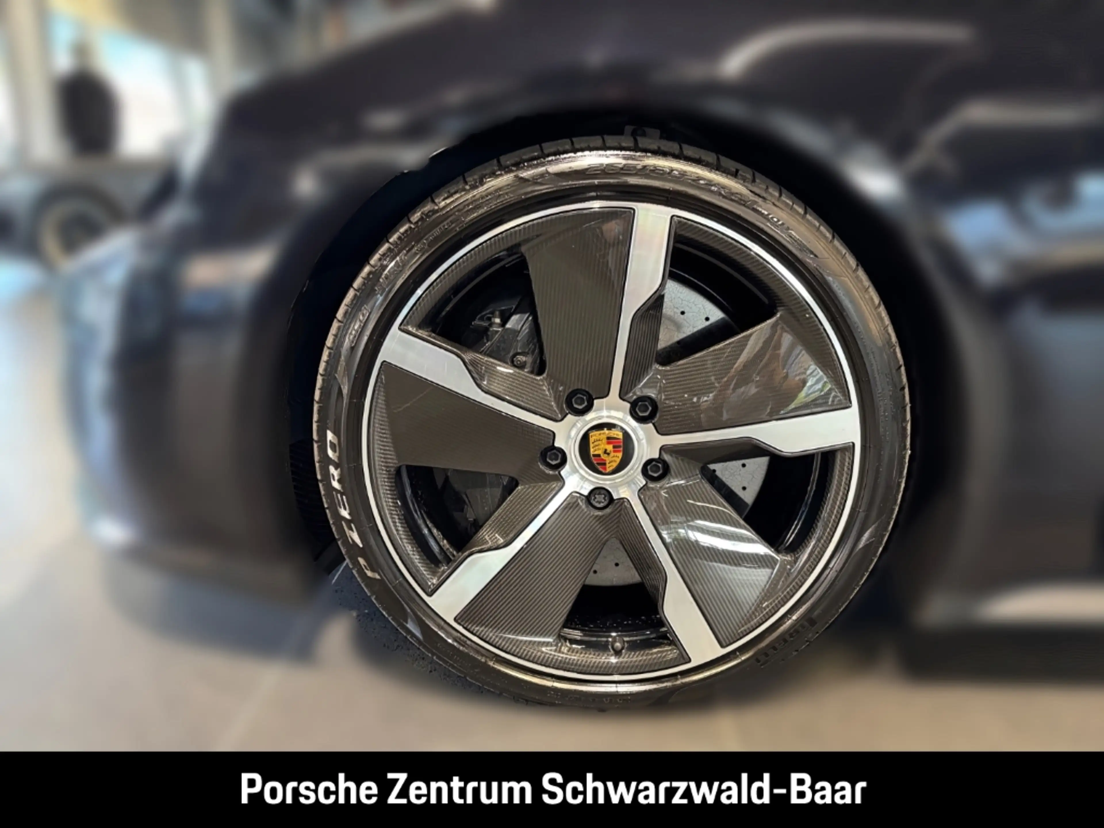 Porsche Taycan Turbo S Sport Turismo — photo 10