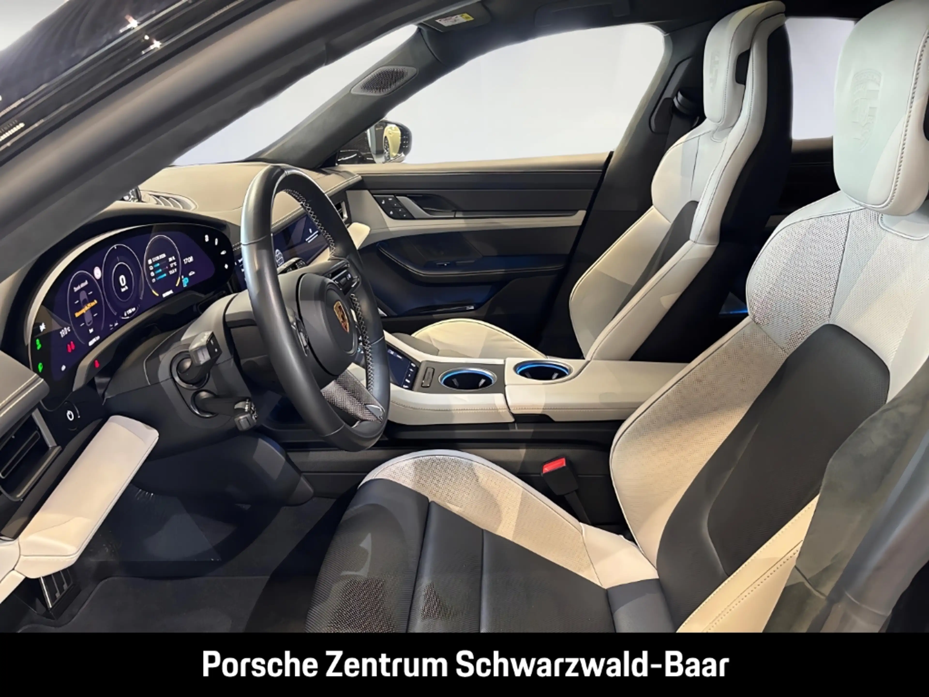 Porsche Taycan Turbo S Sport Turismo — photo 15