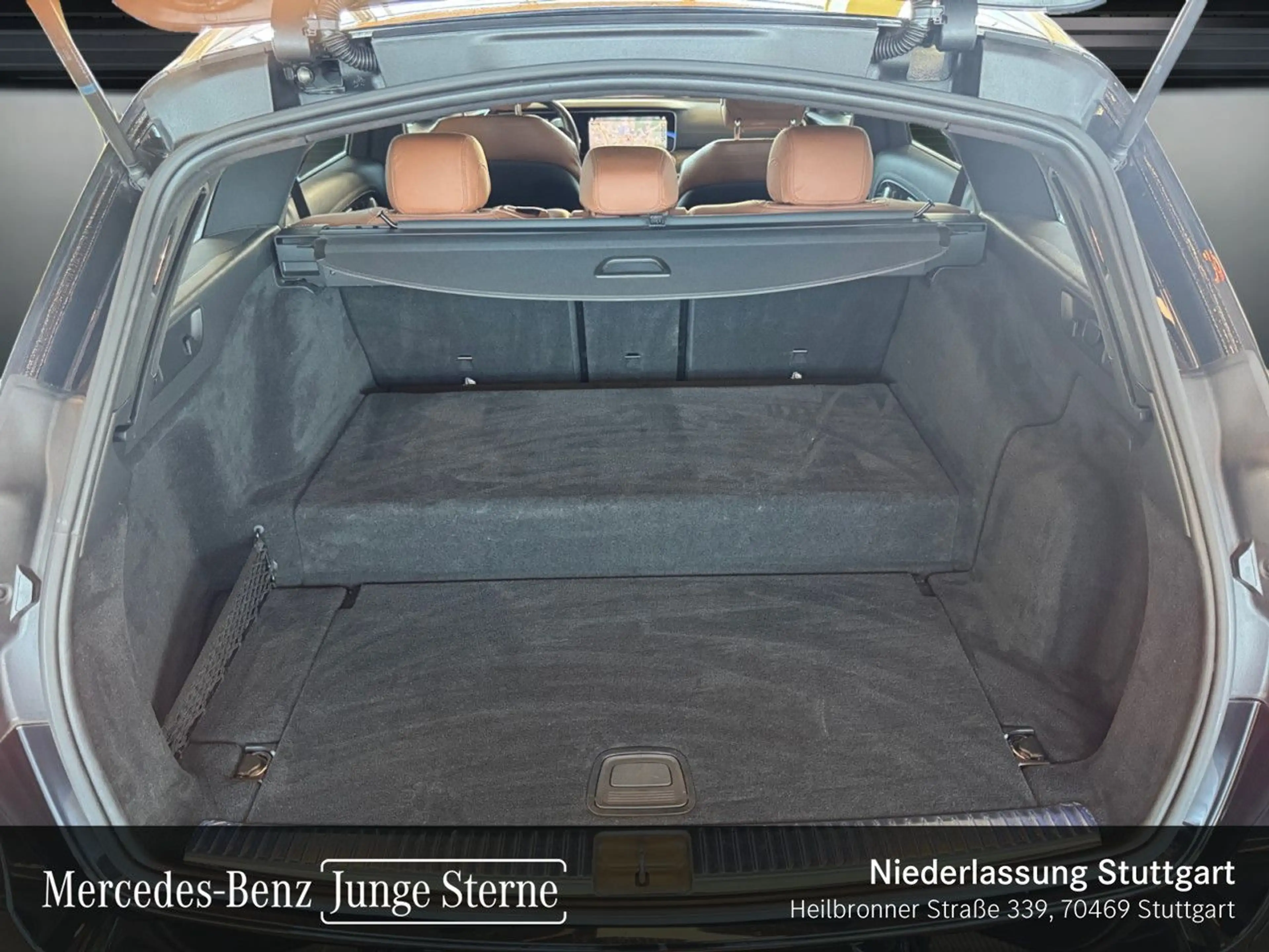 Mercedes-Benz E 300 de T 4M AMG+PANO+360+AHK+LED+FAHRASS+HUD+9G — photo 8