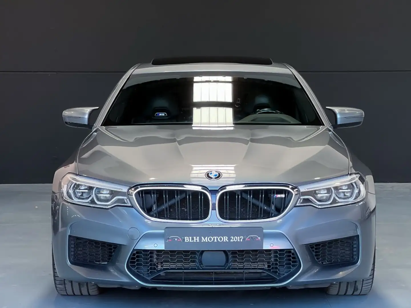 BMW M5 M5A Gris - 2