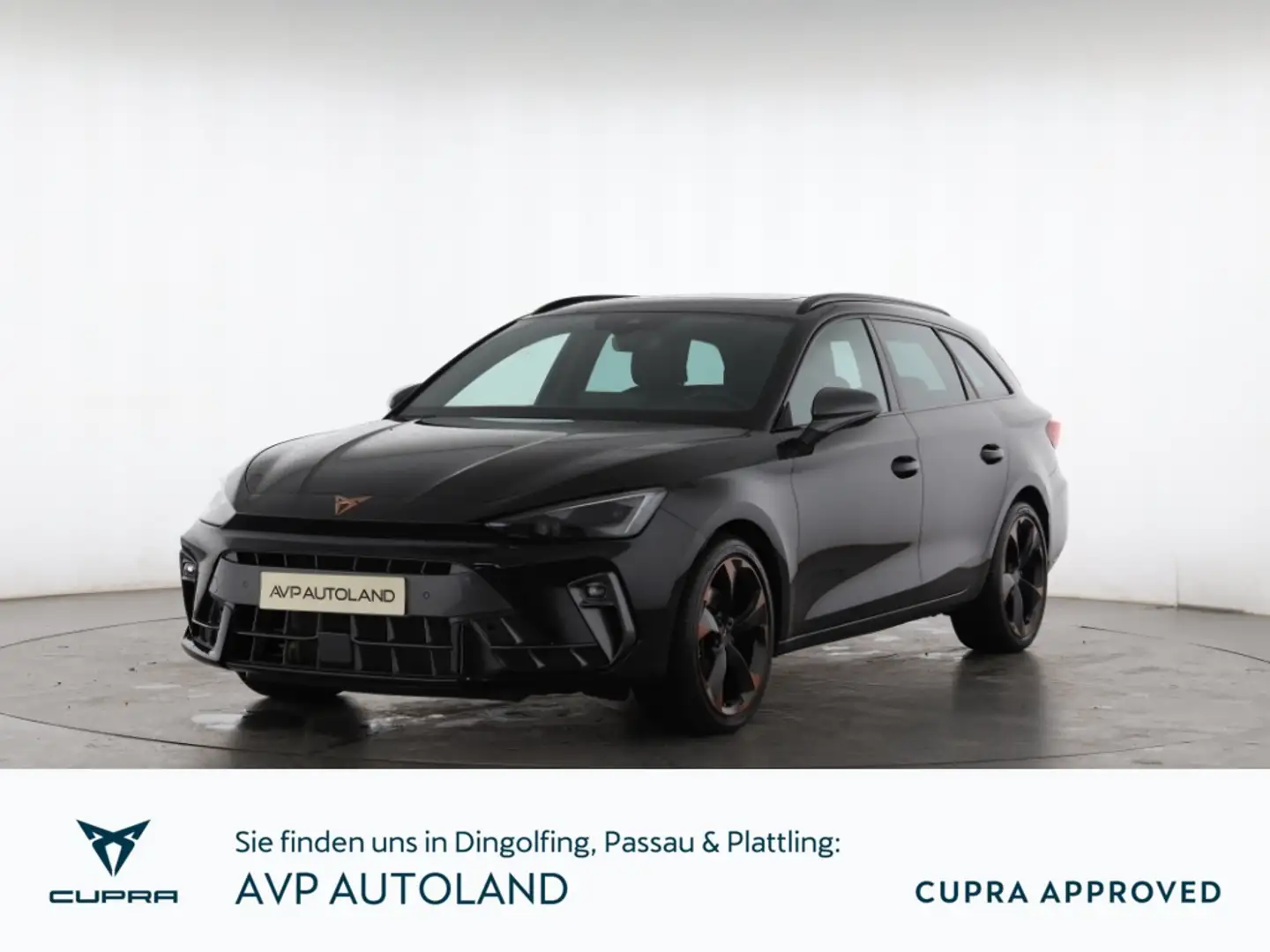 CUPRA Leon Sportstourer 2.0 TDI DSG | PANO | LED | Zwart - 1