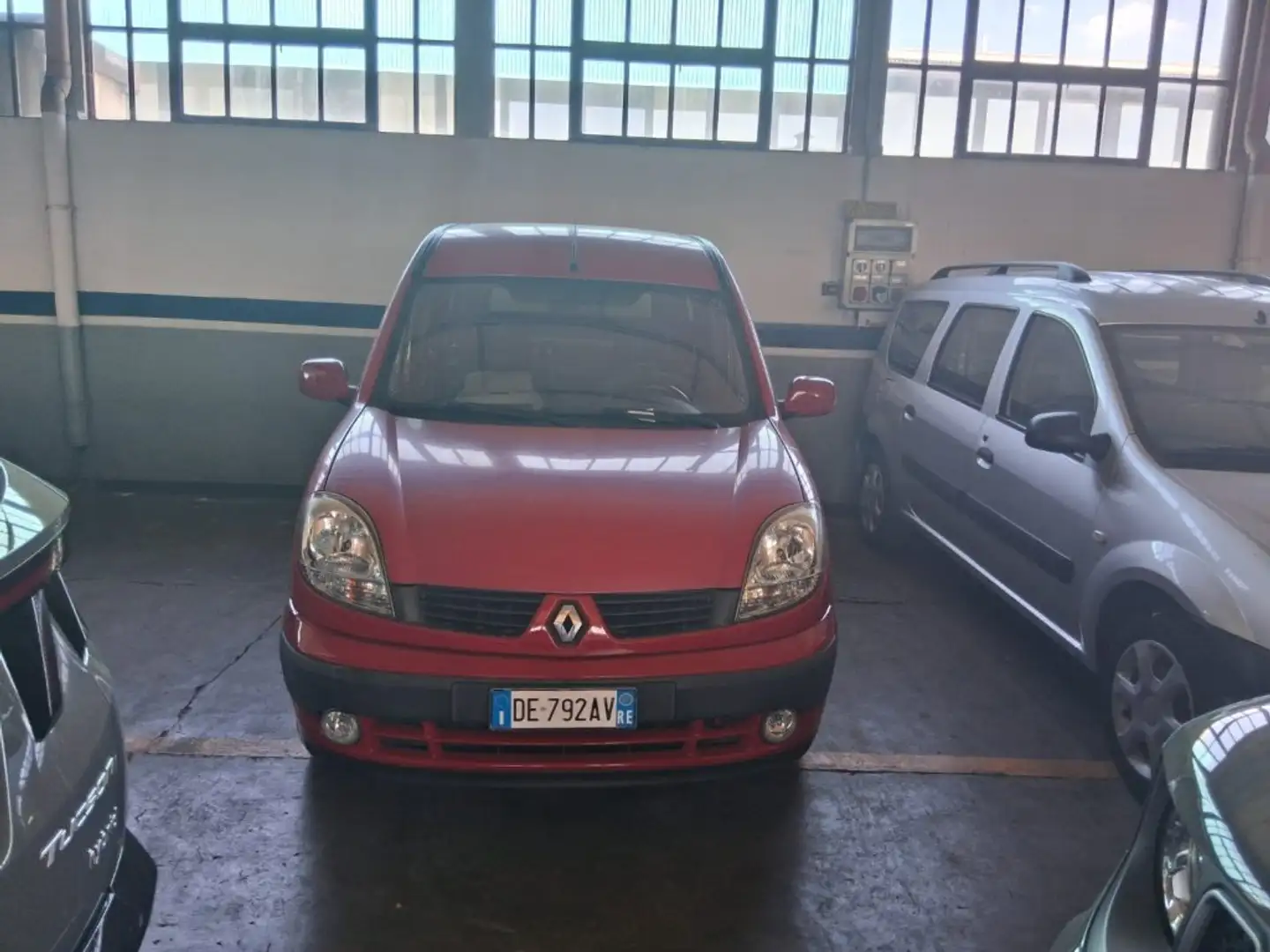 Renault Kangoo 1.2 16V 5p. Confort GPL Czerwony - 1