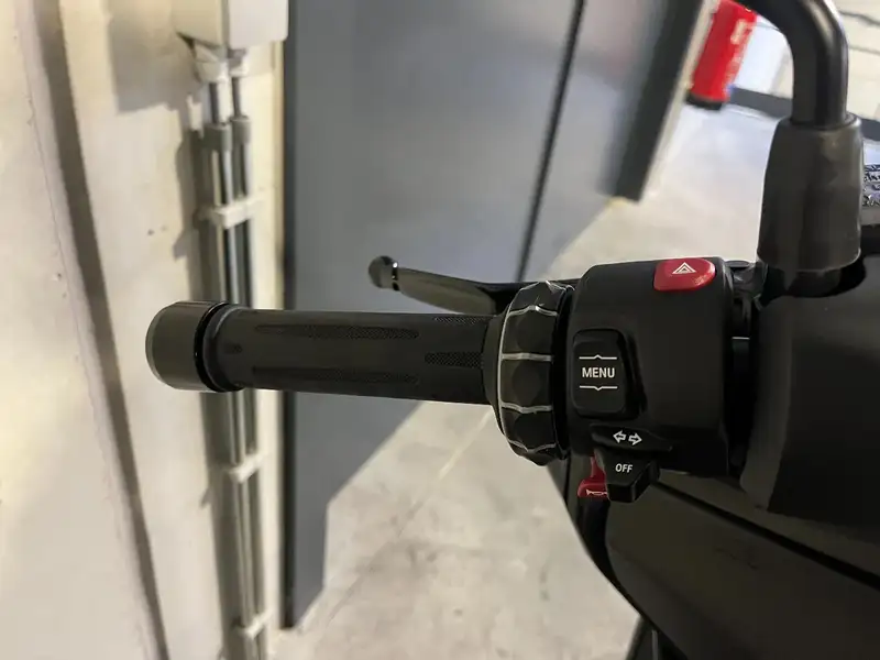 BMW C 400 GT - foto 6