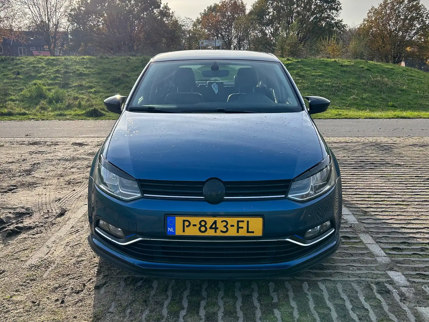 Volkswagen Polo 1.4 TDI Comfortline Blauw - 1