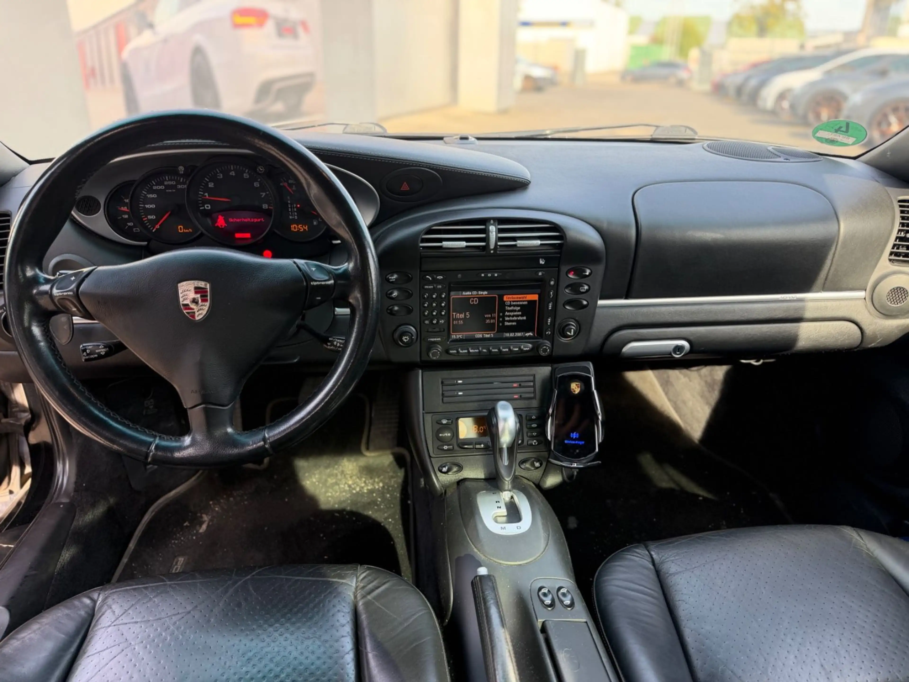 Porsche 996 Carrera Coupé — photo 11