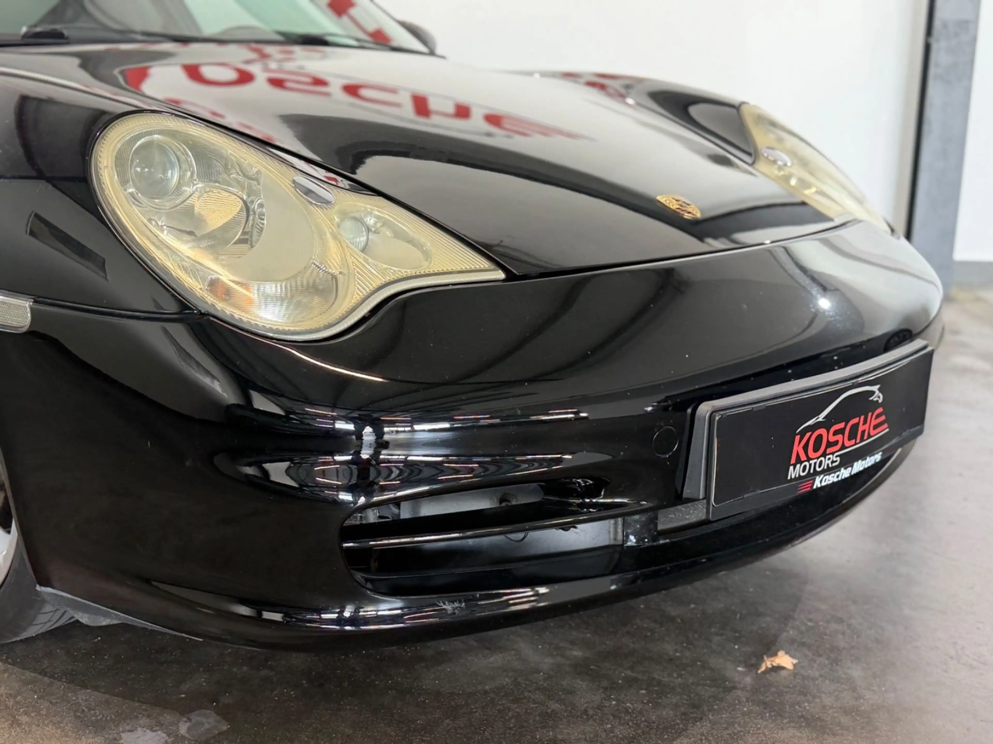 Porsche 996 Carrera Coupé — photo 2