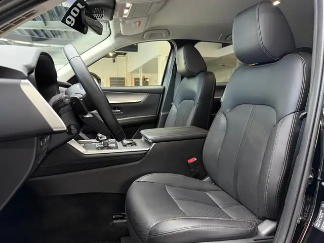 Mazda CX-60 view 12