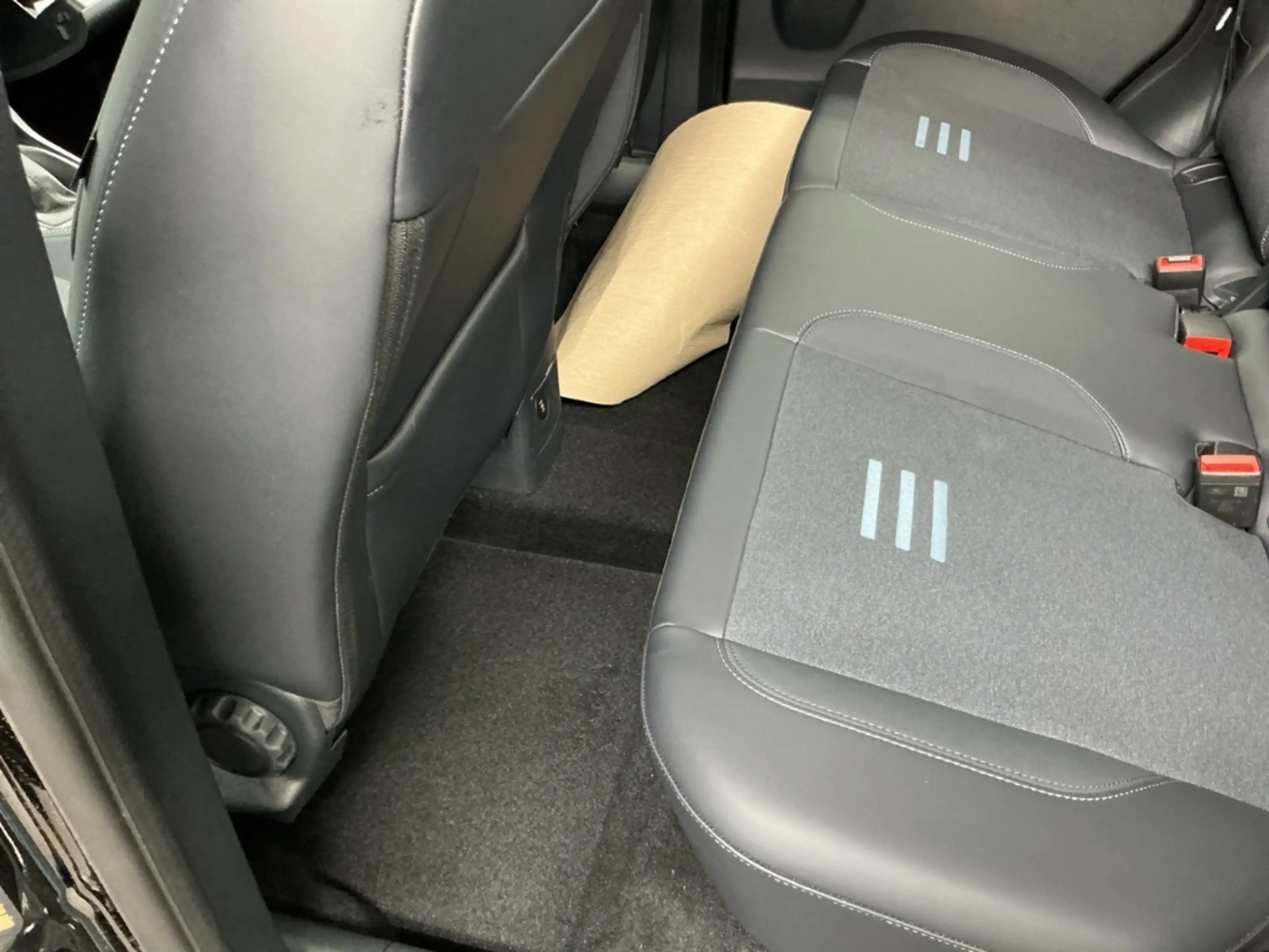 Ford Tourneo Courier Active Navi ACC Klimaautom DAB SHZ LenkradHZG Keyl — photo 7