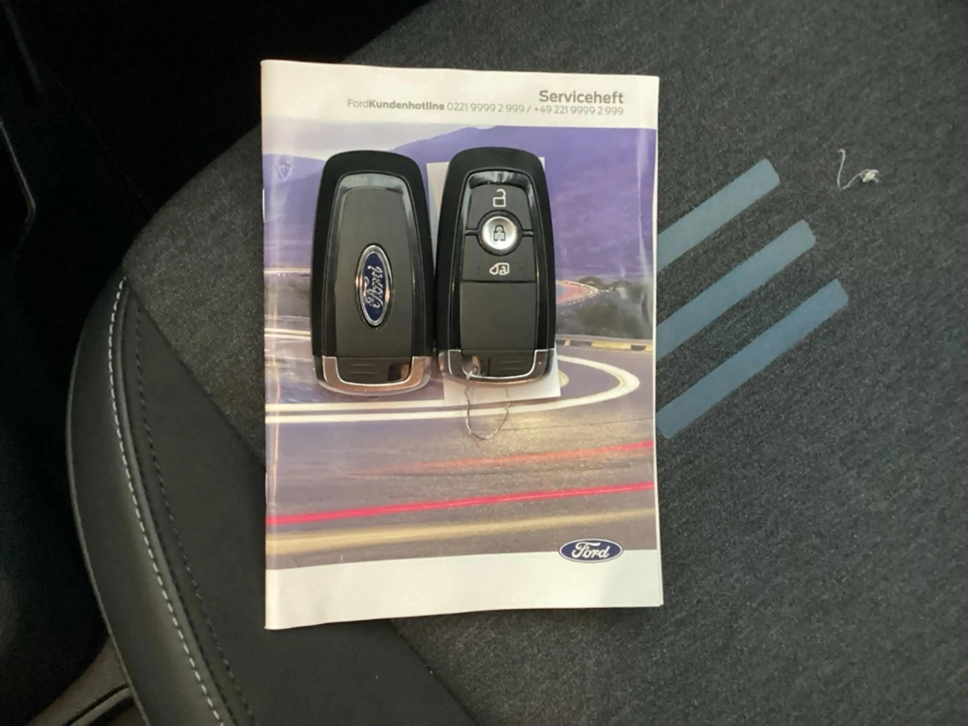Ford Tourneo Courier Active Navi ACC Klimaautom DAB SHZ LenkradHZG Keyl — photo 8