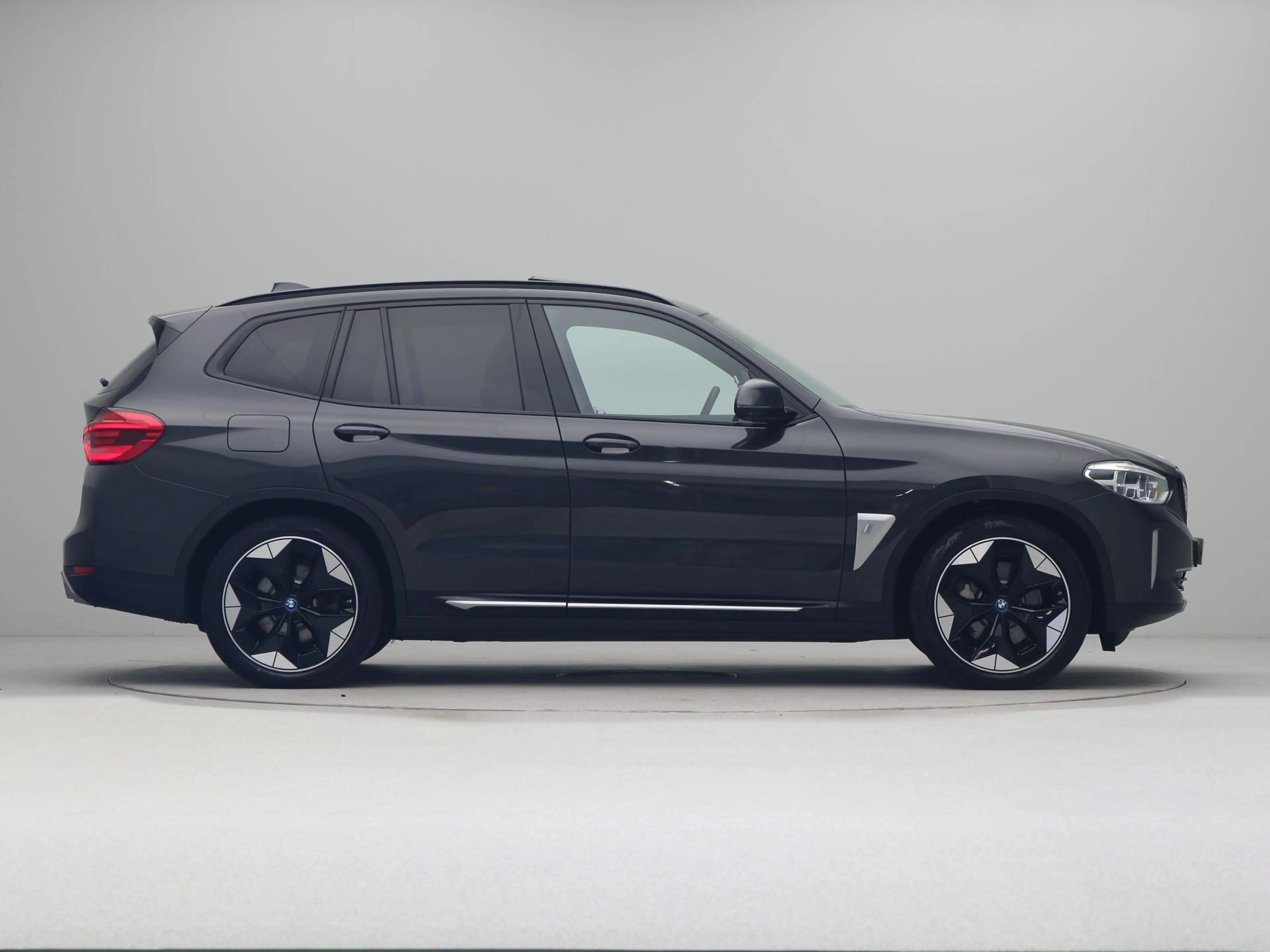 BMW iX3 High Executive 80 kWh Accu conditie 99% — photo 8