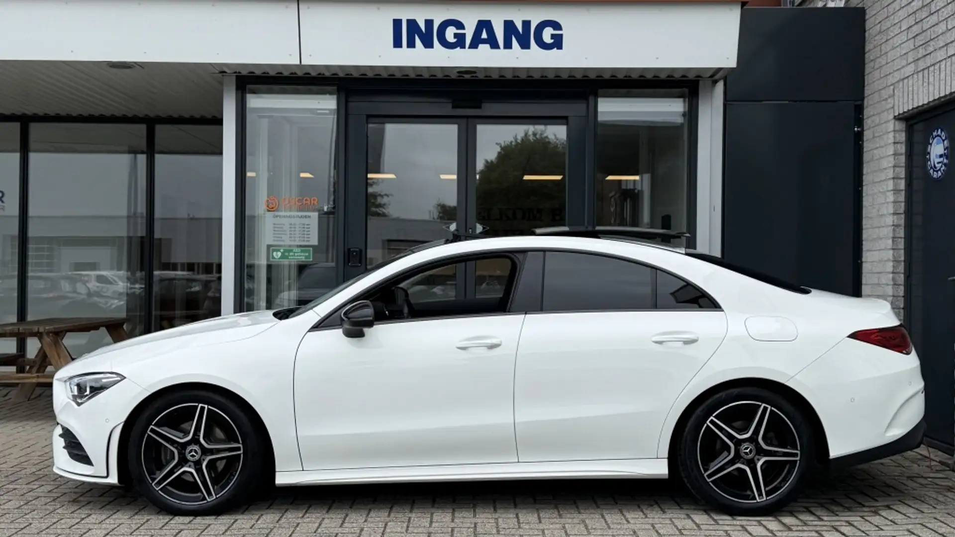 Mercedes-Benz CLA 180 Bns Solution | Pano | Sfeer | Camera Wit - 2