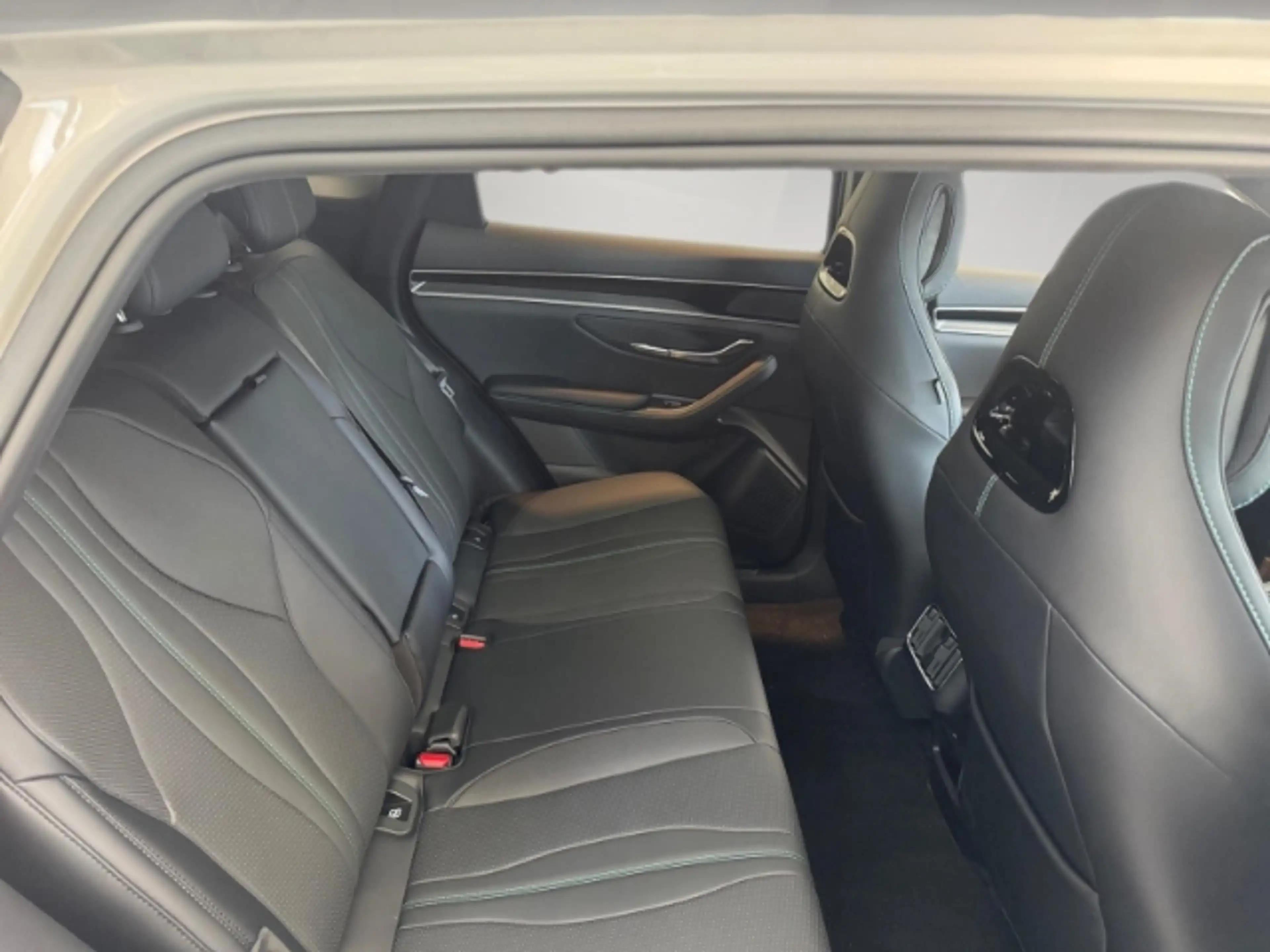 BYD Seal U 1.5 PHEV 160 kW Boost+Sitzbelüftung+Infinity Sound — photo 12