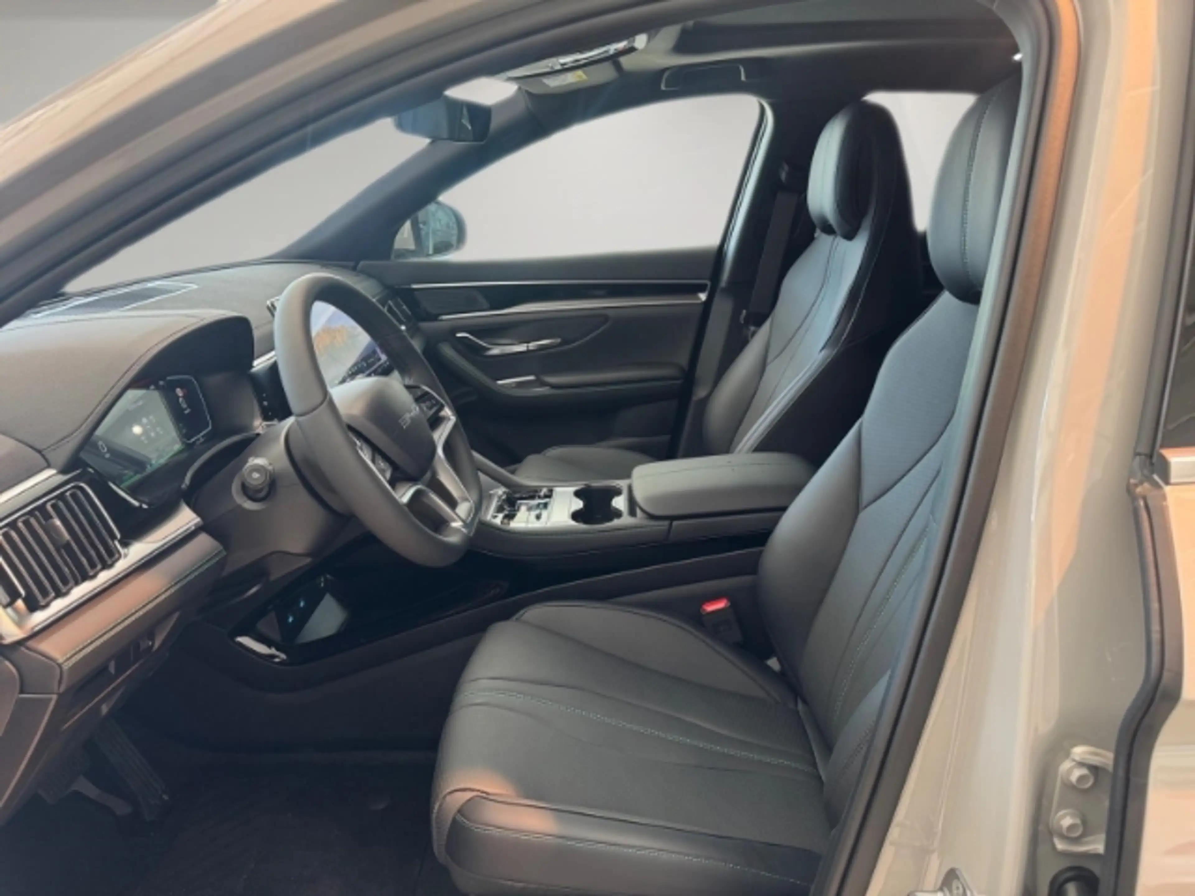 BYD Seal U 1.5 PHEV 160 kW Boost+Sitzbelüftung+Infinity Sound — photo 6