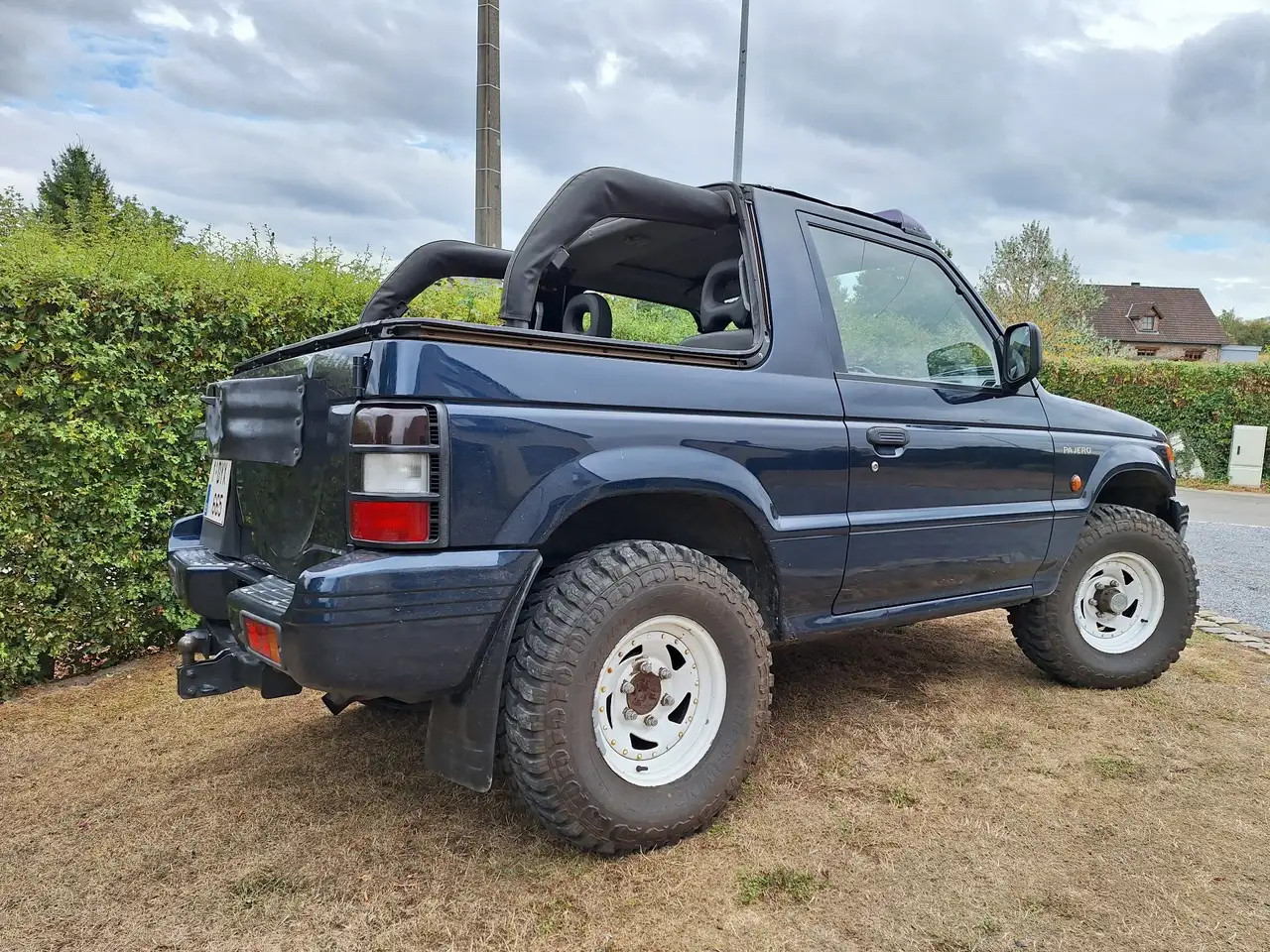 Mitsubishi Pajero 2.5 TD cabriolet, foto 2
