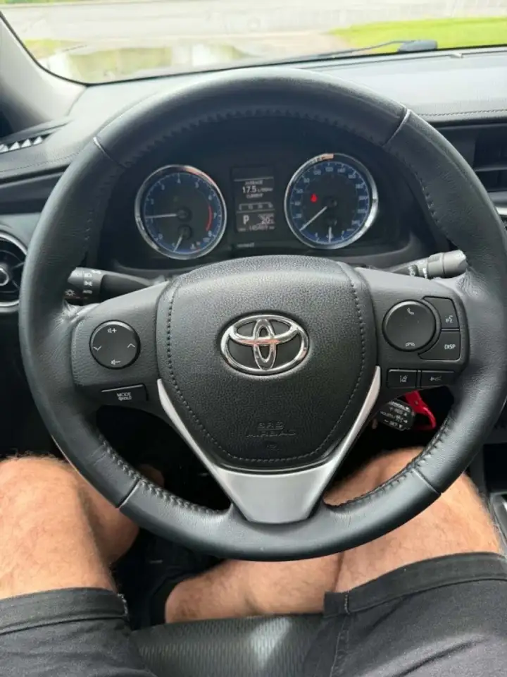 Toyota Corolla снимка Toyota Corolla