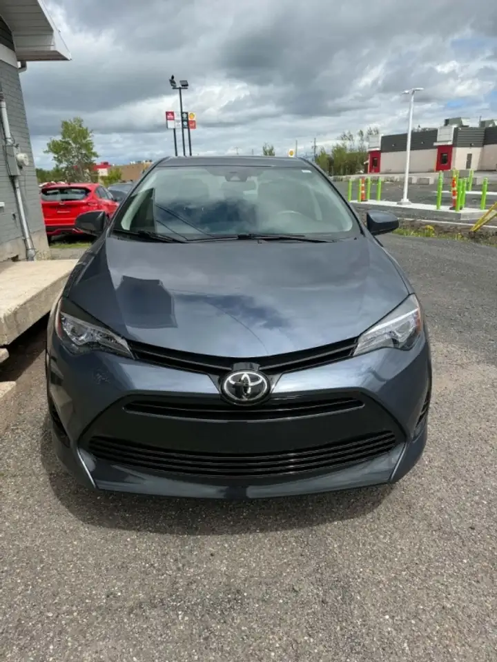 Toyota Corolla снимка Toyota Corolla