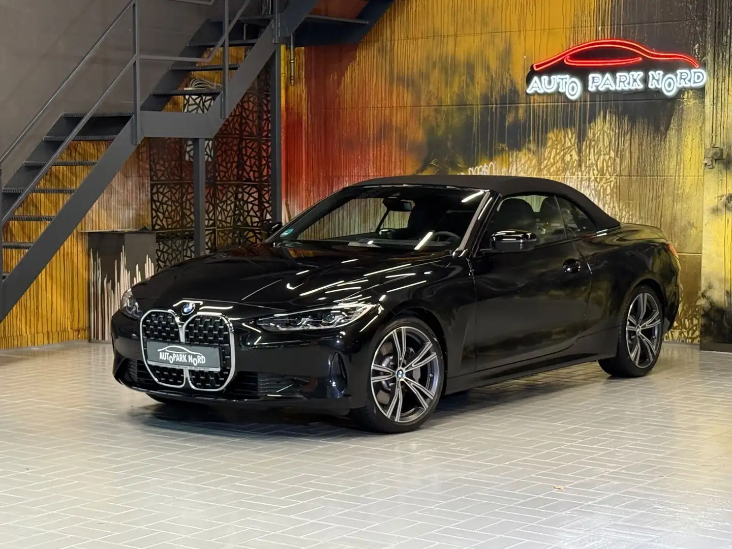 BMW 430 i Cabrio Aut. LED~NAVI~LEDER~EL.SITZE~H&K~19" Schwarz - 1