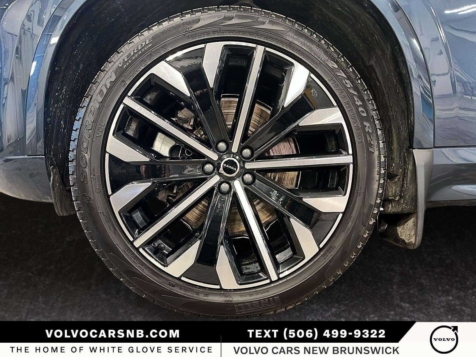 2025 Volvo XC90 B6 Core 2025.5 | Certified Pre Owned! thumb 9
