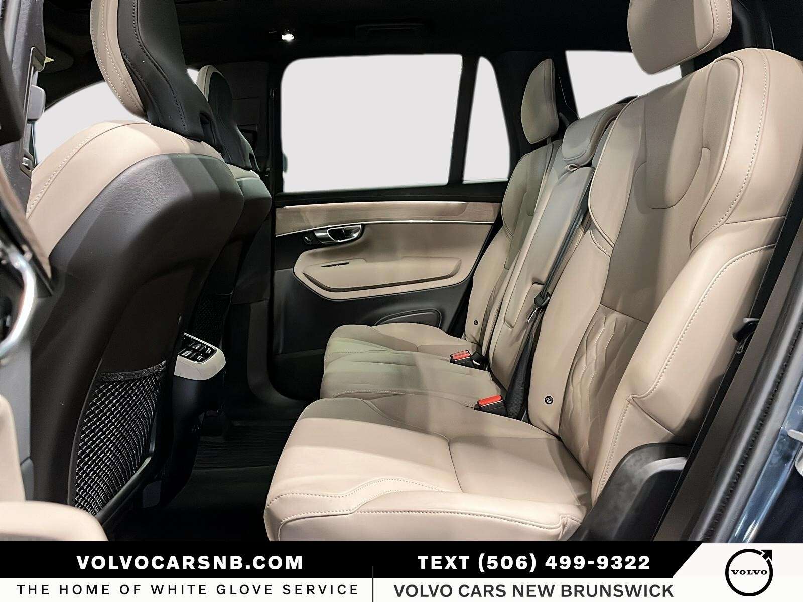 2025 Volvo XC90 B6 Core 2025.5 | Certified Pre Owned! thumb 8