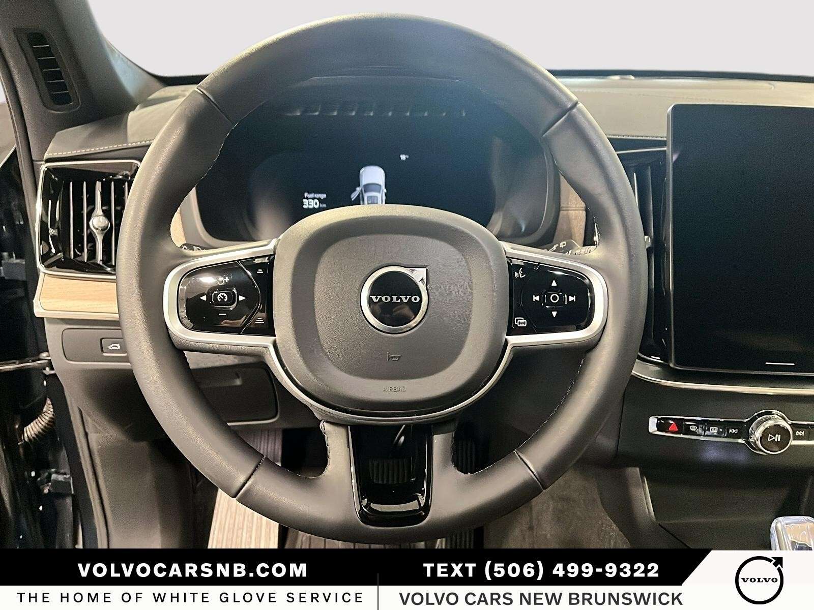 2025 Volvo XC90 B6 Core 2025.5 | Certified Pre Owned! thumb 11